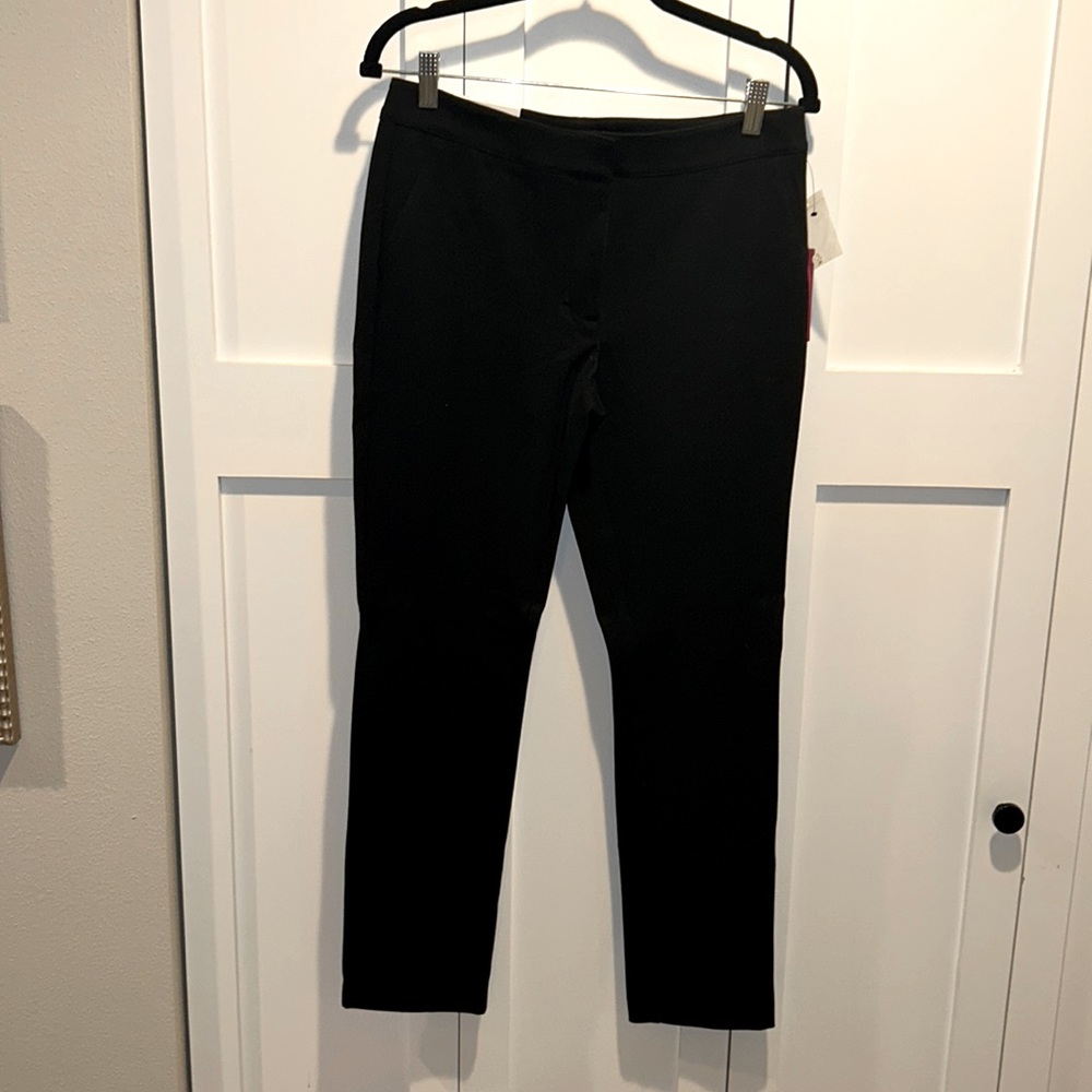 NWT Vince Camuto Sz 6 Black pant